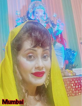 Angel Tetarbe  Reached Dubai After Ganpati  Celebration  In Mumbai