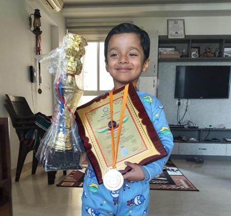 Gurgaon’s Little Star: 5-Year-Old Divij Srivastava Received ‘Bharat Gaurav Samman’